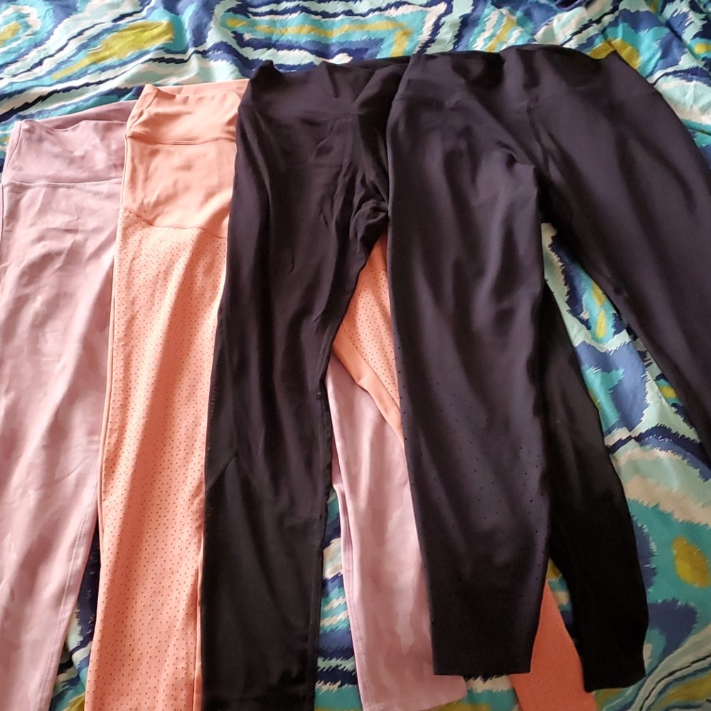Buff bunny collection leggings lot